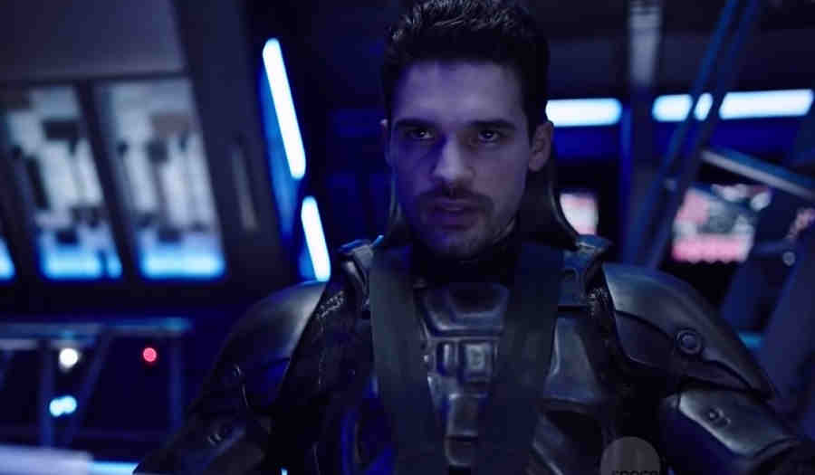 Главный герой - единственный ребенок восьми родителей