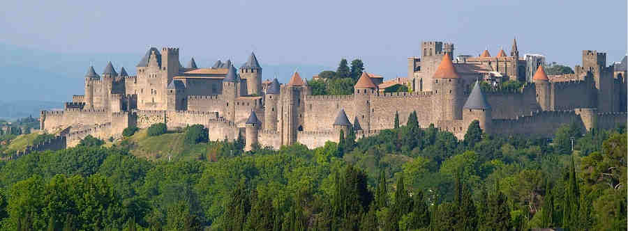 Имеешь крепость - имеешь власть. Крепость Каркассон Имеешь крепость - имеешь власть. Крепость Каркассон