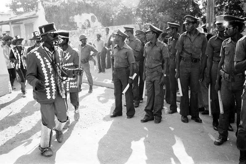 тонтон-макуты дювалье гаити полиция вуду отвратительные мужики disgusting men