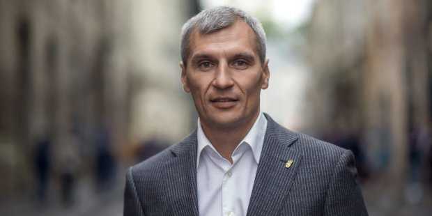 руслан кошулинский