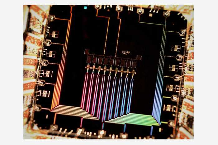 Квантовый процессор на&nbsp;девяти кубитах от&n...