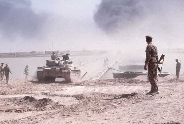 Переправа иракских войск через реку Шатт-Аль-Араб Переправа иракских войск через реку Шатт-Аль-Араб