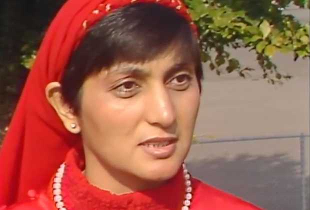 Представителем гуру была его секретарь Ма Ананд Шила