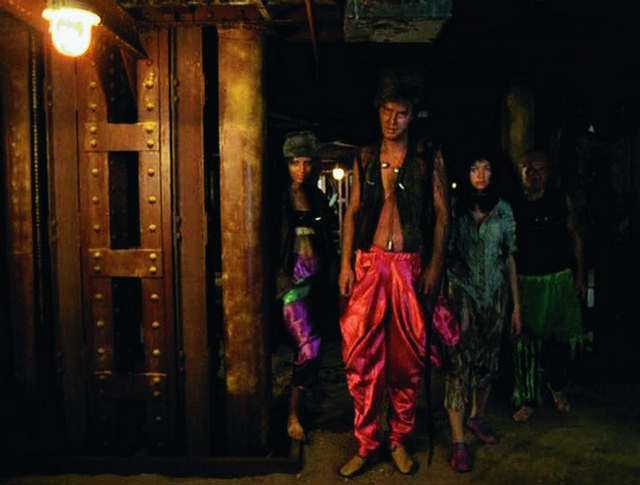 Владимир ФЕДОРОВ - жёлтые штаны